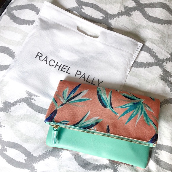 ✨HP✨Rachel Pally Coral and Mint Reversible Clutch - Picture 5 of 7